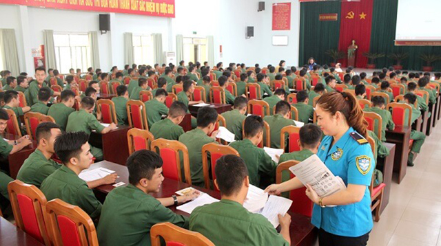 Bảo vệ Ngày & Đêm tư vấn việc làm cho Bộ đội xuất ngũ