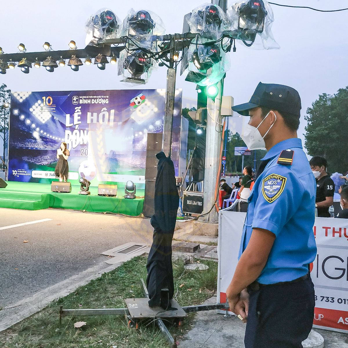 Bảo vệ Ku casino bảo vệ khu vực sân khấu