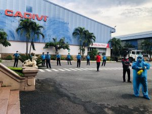 Night Day security guards are quickly tested for SARS-Cov-2 at the target