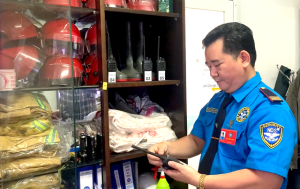 Đội trưởng bảo vệ có thâm niên với nghề bảo vệ