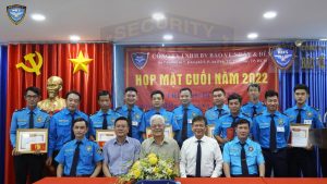 Công ty bảo vệ chuyên nghiệp họp mặt cuối năm