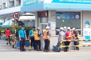 Việc làm bảo vệ cuối năm