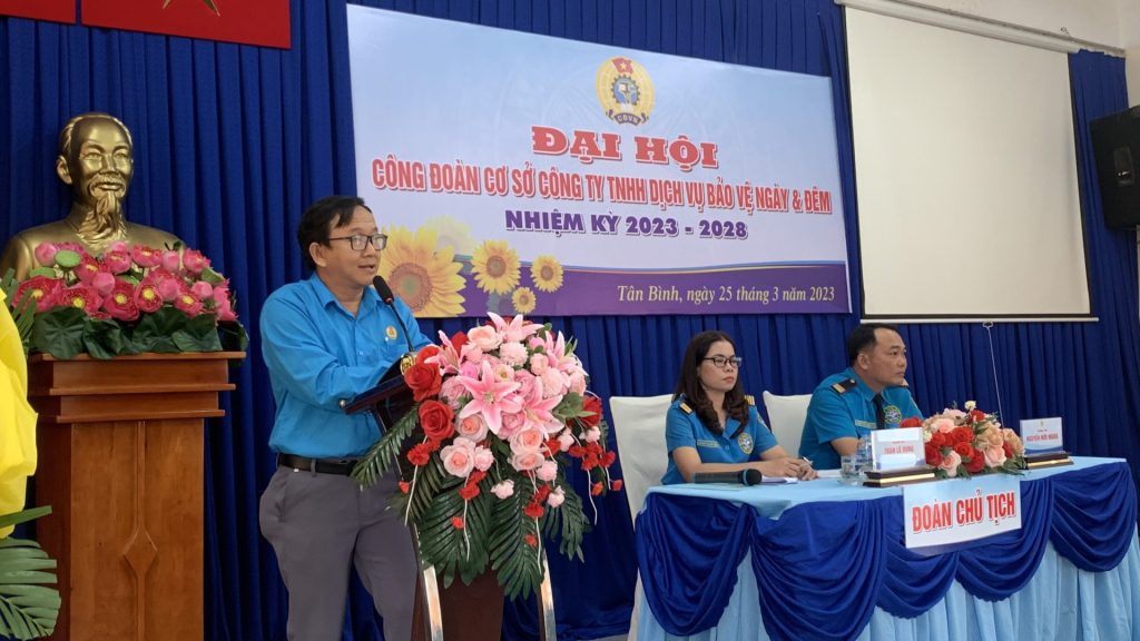 ủy viên thường vụ LĐLĐ quận Tân Bình