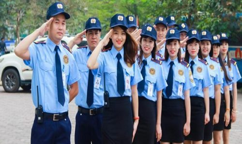 Nhân viên công ty bảo vệ Thiên Bình
