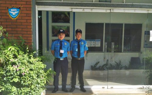Công ty bảo vệ Tây Ninh làm việc tại tòa nhà cao cấp