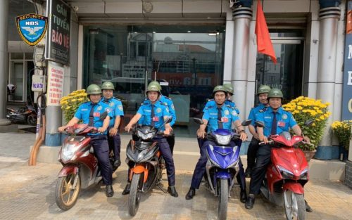 Bảo vệ Ngày & Đêm tập trung làm nhiệm vụ