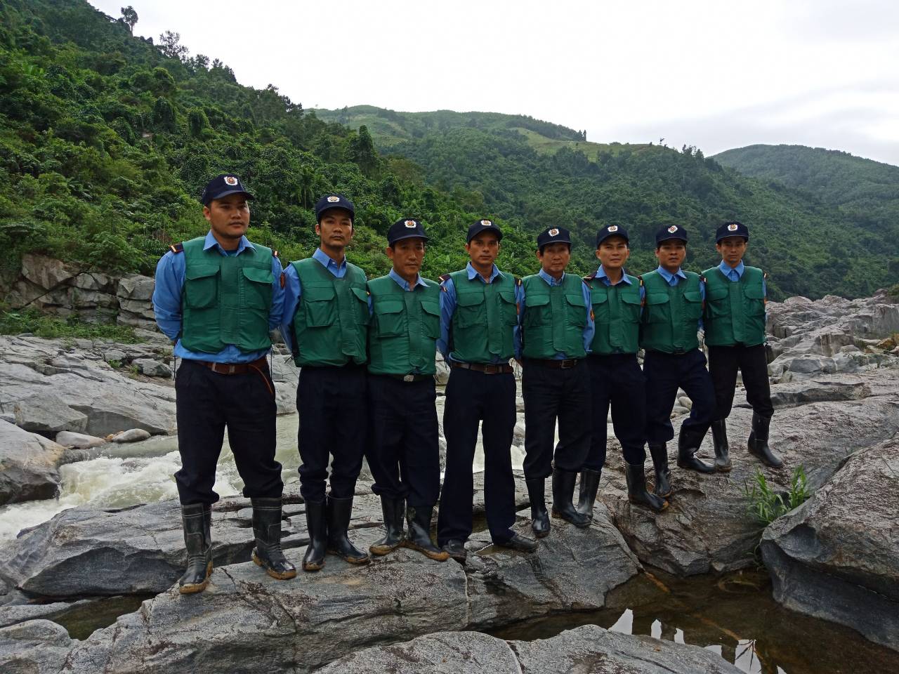 Công ty bảo vệ An Ninh Cấm Vệ