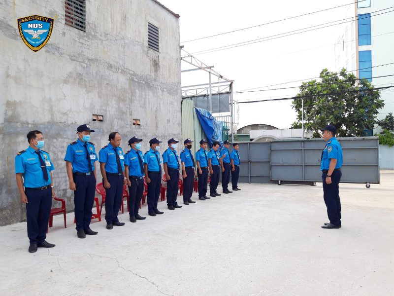 Huấn luyện nghiệp vụ đội ngũ nhân viên Bảo vệ Ngày & Đêm 