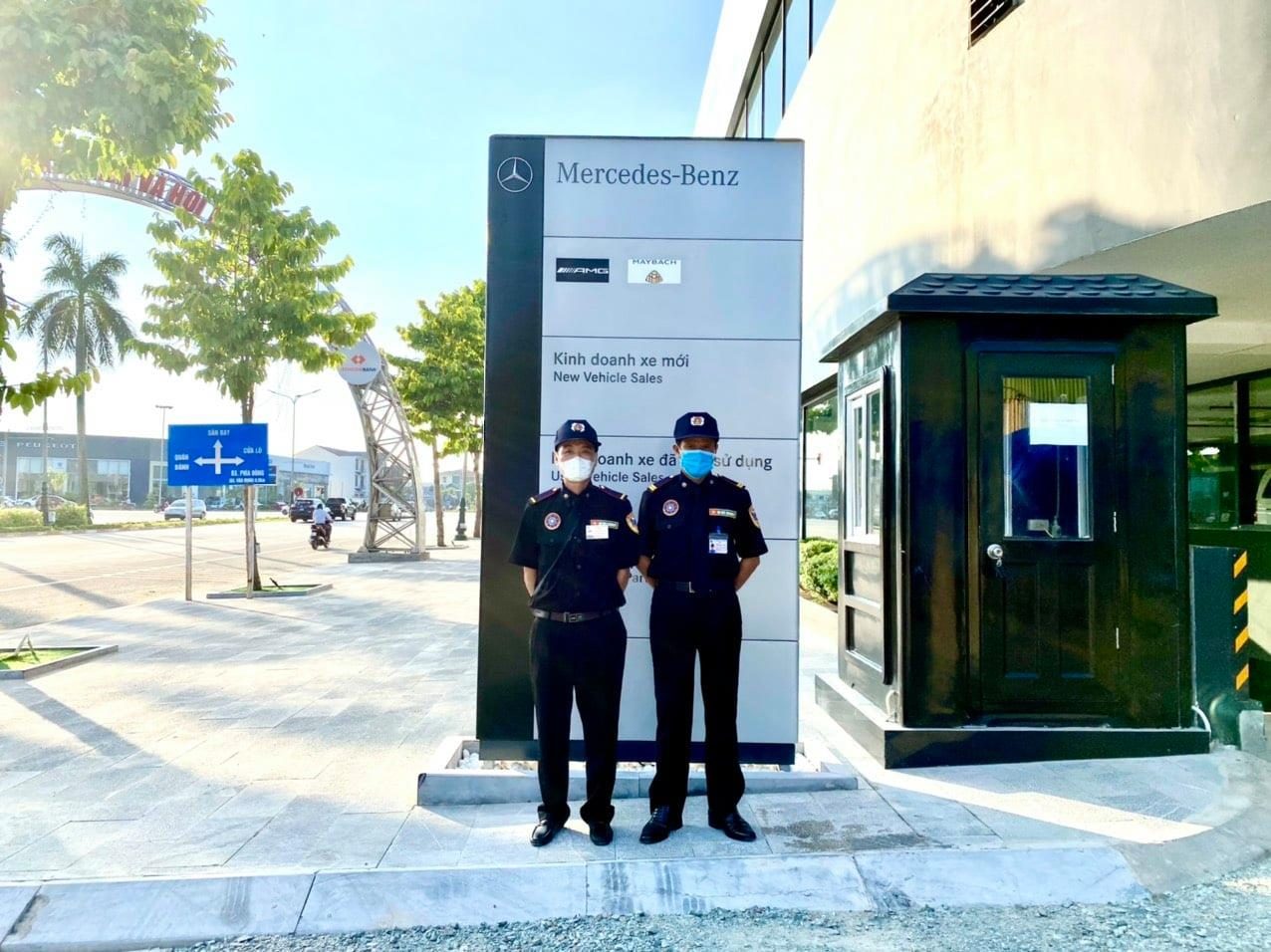 Nhân viên công ty bảo vệ An Việt