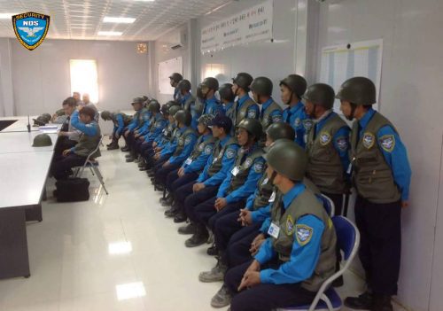 Nhân viên tại công ty Bảo vệ Ngày & Đêm được trang bị đầy đủ