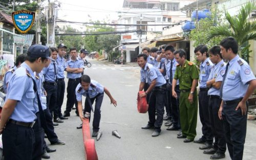 Cần trang bị nghiệp vụ bảo vệ cho nhân viên bảo vệ