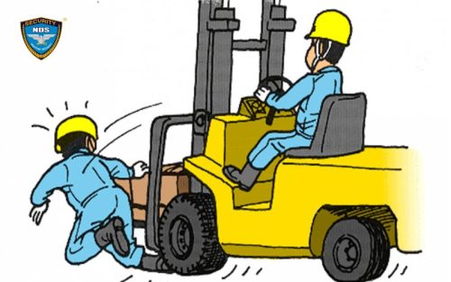 Do lỗi thiết bị, máy móc hỏng hóc