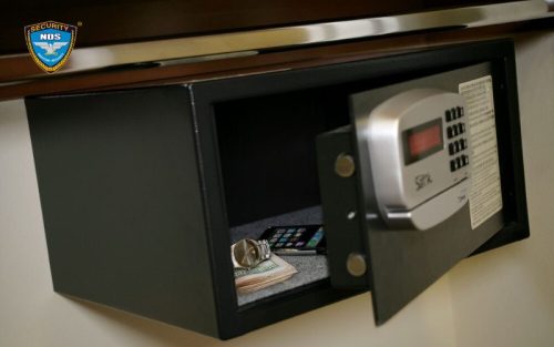 Lưu trữ những thứ quan trọng trong két sắt