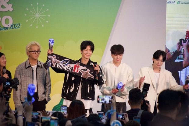 Sự kiện Nhóm nhạc Winner về Việt Nam