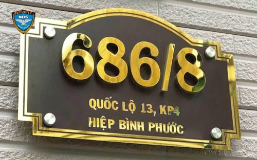 Sử dụng biển báo số nhà lớn, dễ nhìn