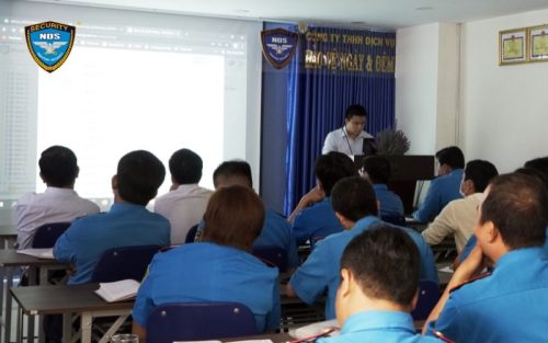 Xây dựng bộ nội quy lao động có ảnh hưởng quan trọng đến việc hình thành văn hóa doanh nghiệp.