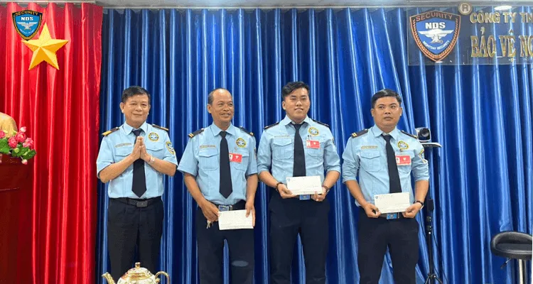 Hội Nghị Sơ Kết