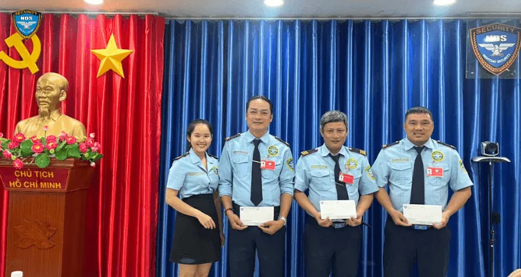 Hội Nghị Sơ Kết