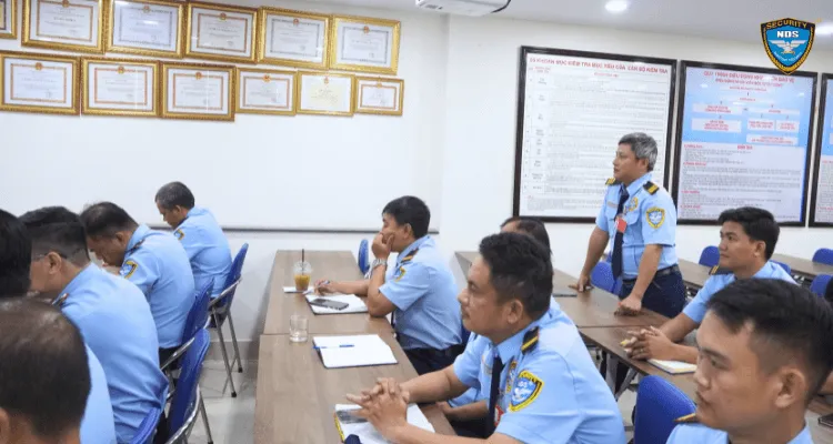 SINH HOẠT CHI BỘ 