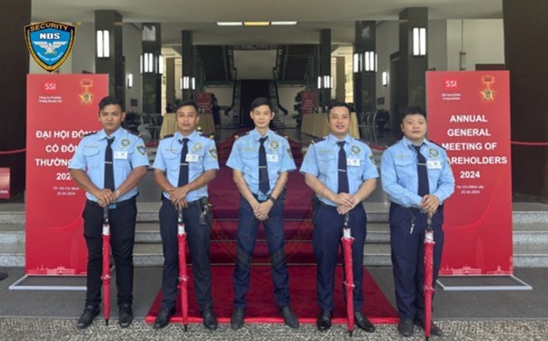 Đội ngũ nhân viên bảo vệ sự kiện