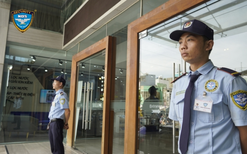 Duy trì môi trường giao dịch an toàn và ổn định cho khách hàng và nhân viên