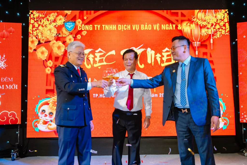 Lễ tổng kết bảo vệ Ngày & Đêm