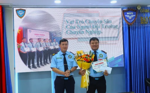 Khen thưởng Đội NB04 Xử Lý Sự Cố Kịp Thời