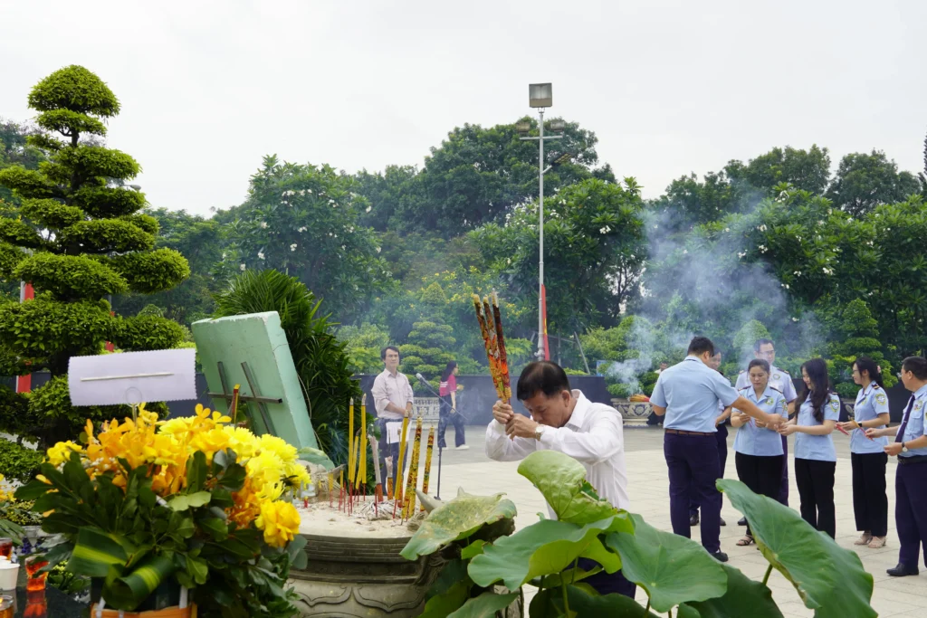 Thương Binh Liệt Sĩ