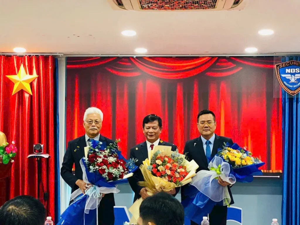 Bảo vệ Ngày & Đêm